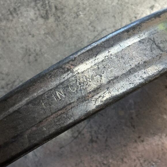 Vintage Primitive GINGERBREAD MAN 5" Cookie Cutter Tin Flat Back Handle Canada - Picture 8 of 11